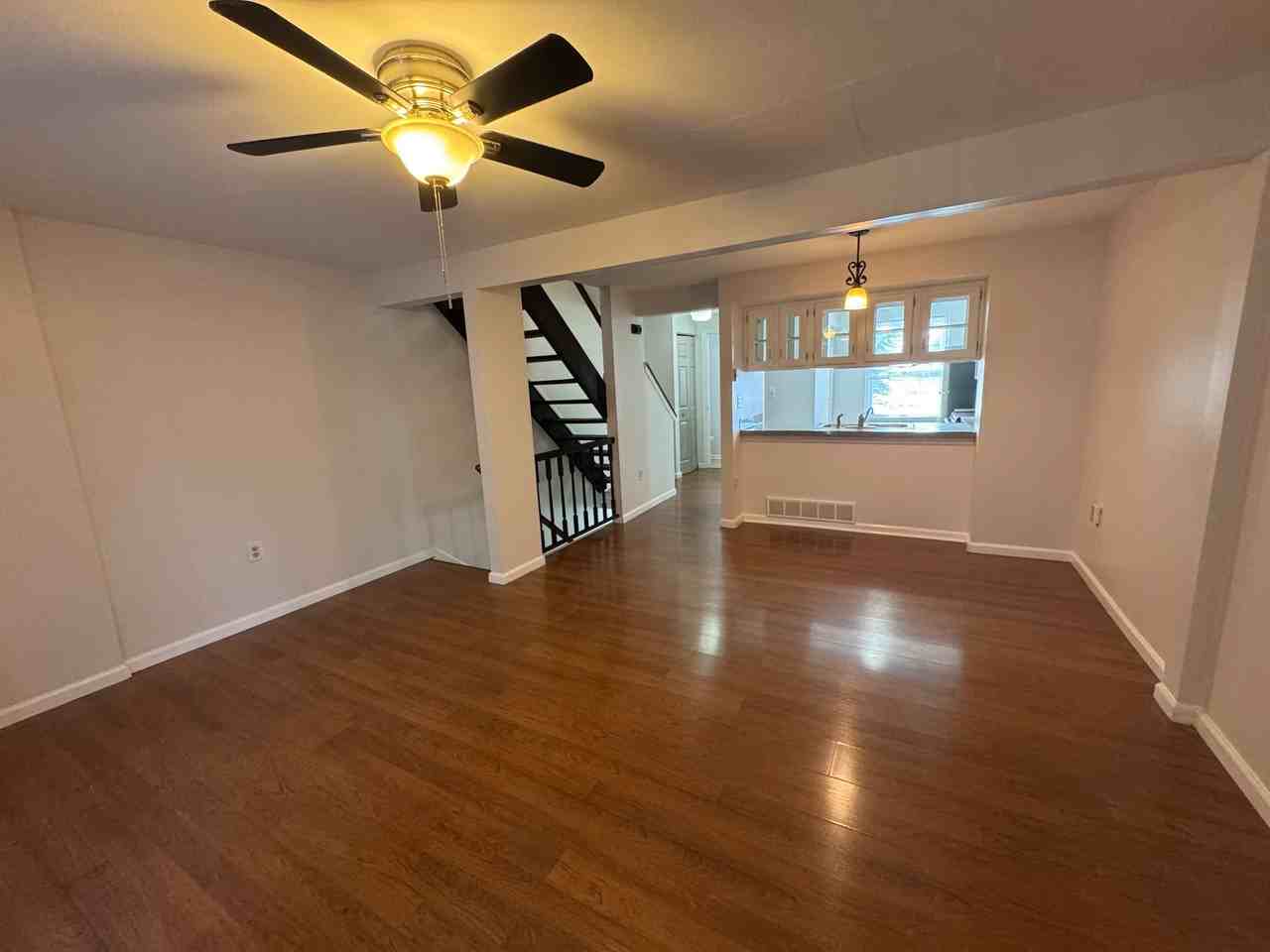 4363 Heritage Dr - Photo 3 of 9