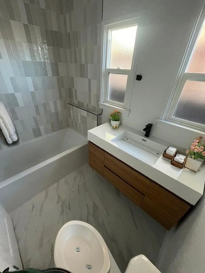 1936 Magnolia Ave #1 - Photo 3 of 8