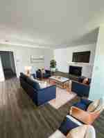 featured image of 950 N Walnut St #9