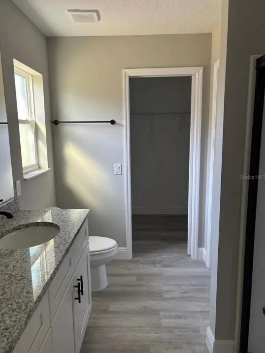 7215 N Radcliff Ave - Photo 6 of 20