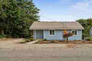 featured image of 1720 N Wycoff Ave