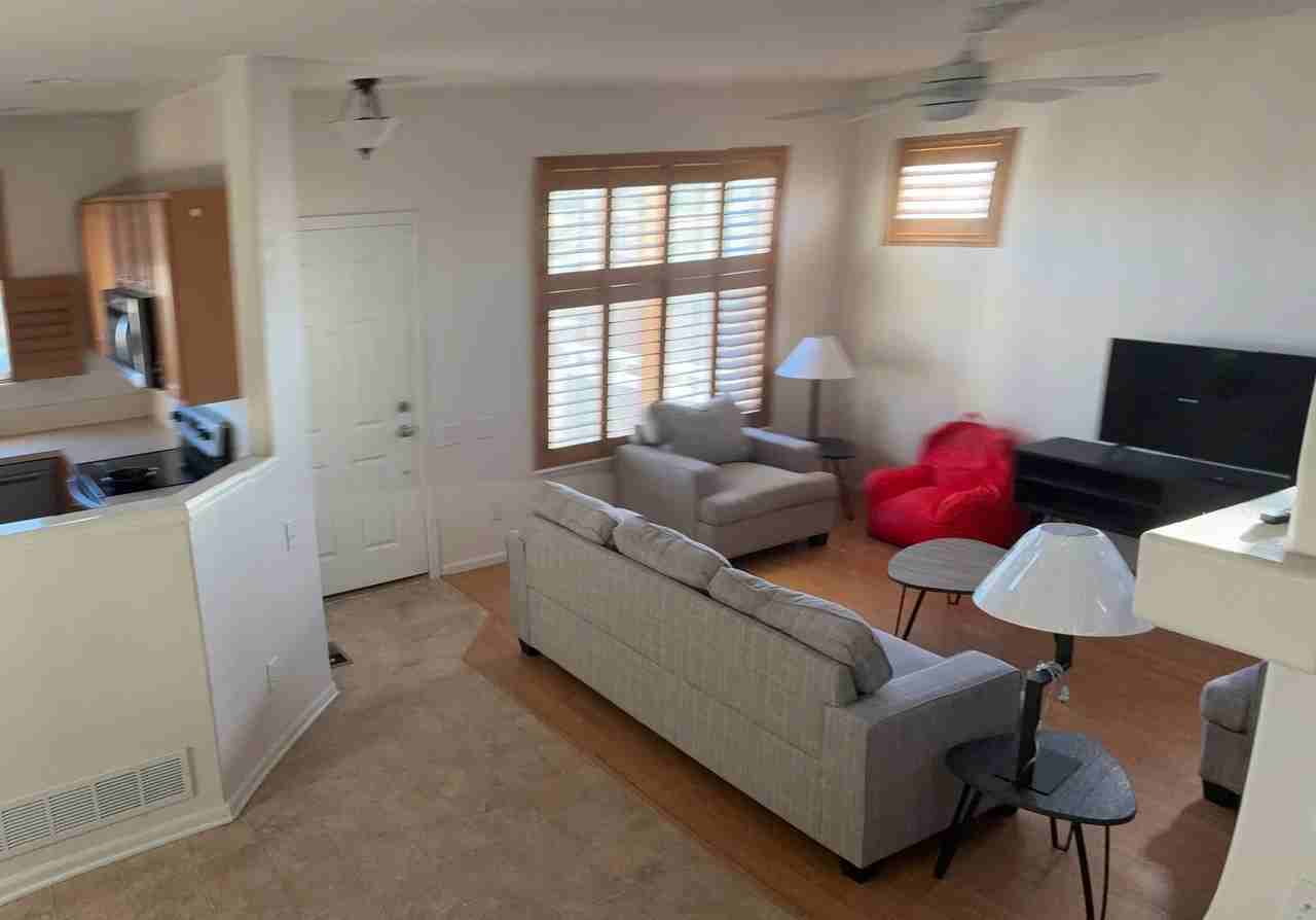 3090 Nunn Pl - Photo 3 of 11