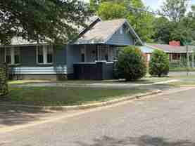 1152 44th St N - Photo 1 of 1