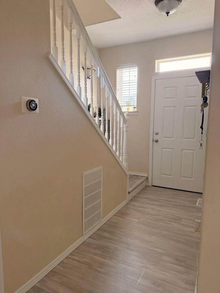 1863 Se Littlegem St - Photo 2 of 20