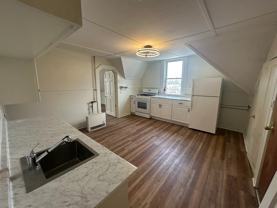 446 Coe St #3 - Photo 1 of 1