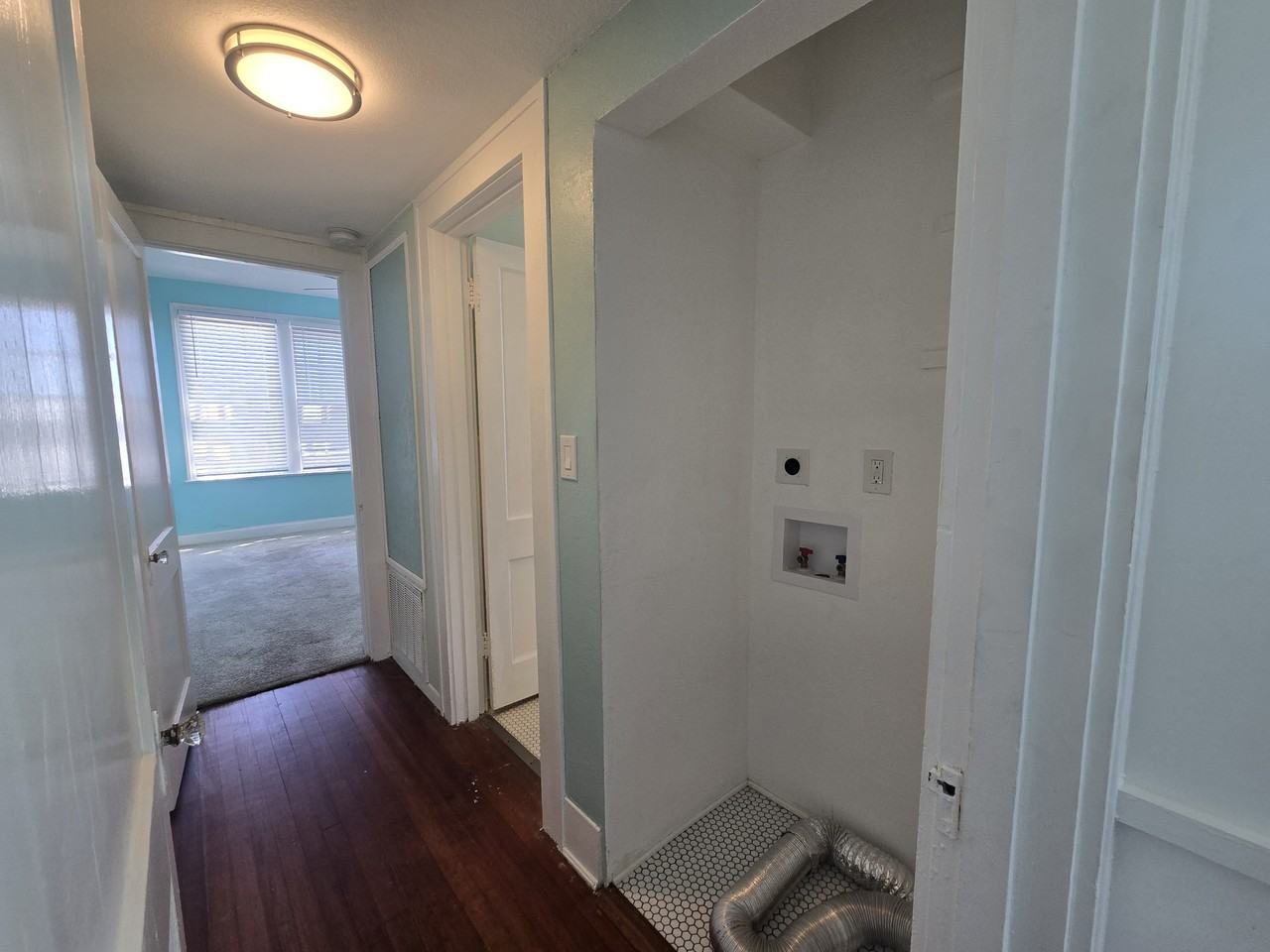 717 Broadway Avenue J - 3 #3 - Photo 7 of 13