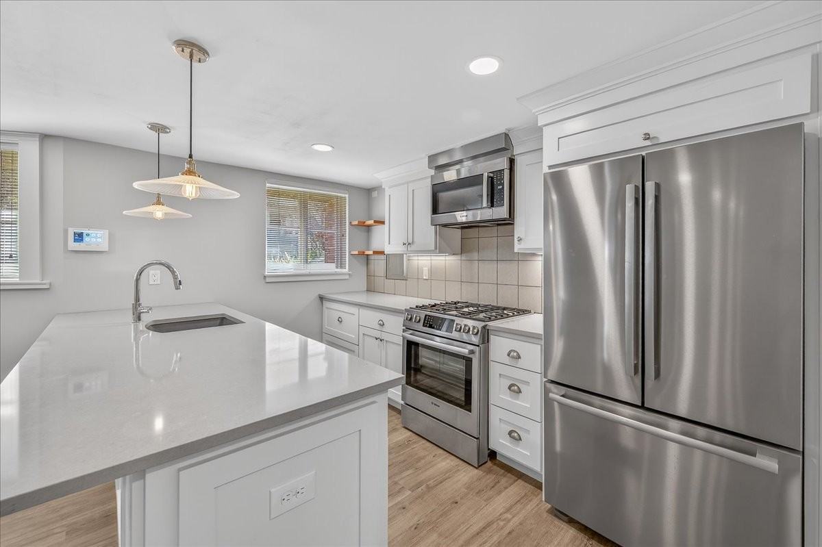 1705 Nw 25th Ave #1 - Photo 2 of 12