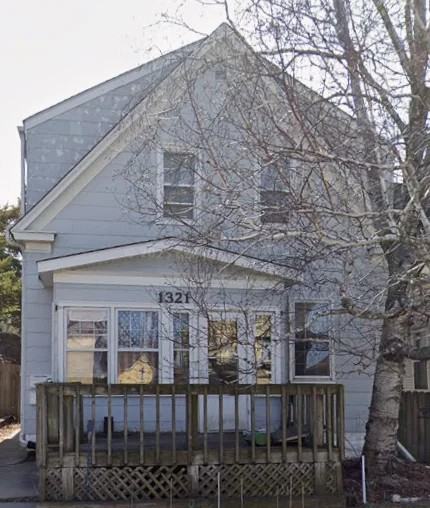 1321 Manitoba Ave #UPPER