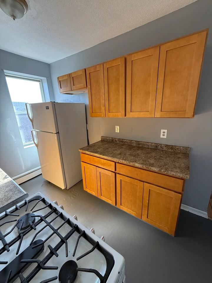 61 Bedford St #C - Photo 7 of 17