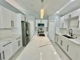 3933 Sw Kakopo St - Photo 1 of 1