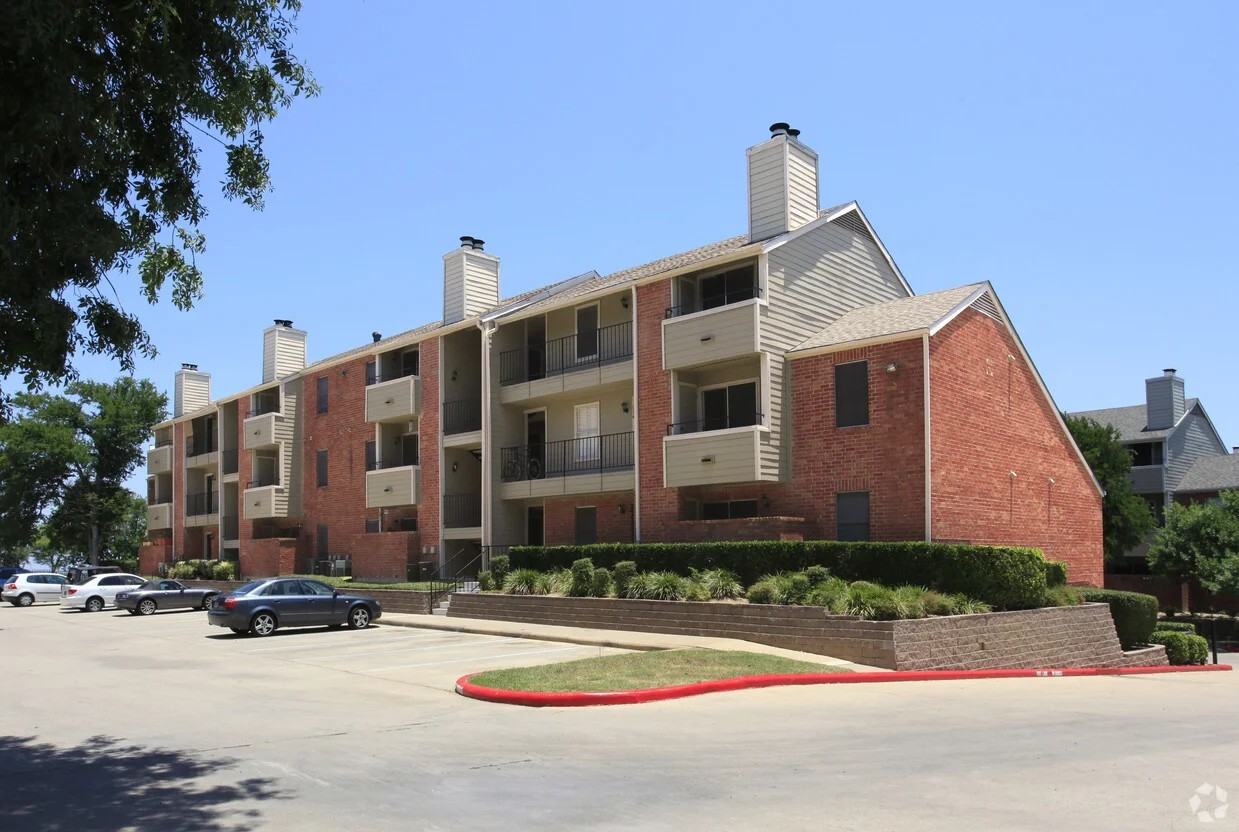 10401 N Lamar Blvd #B201 - Photo 7 of 7