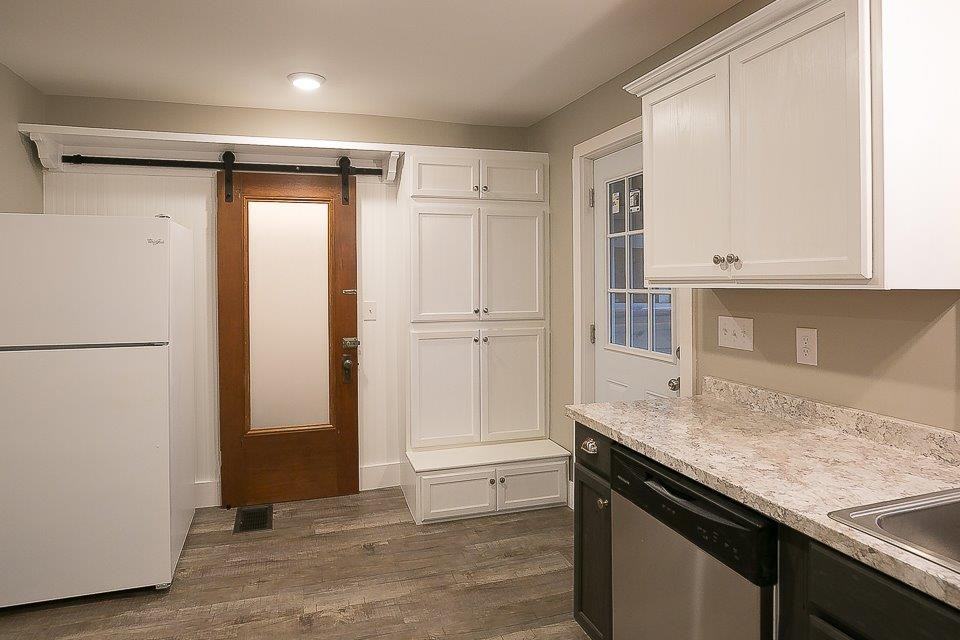 122A Sayre St #A - Photo 5 of 7