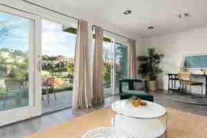 featured image of 1742 Redesdale Ave #B