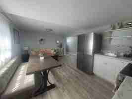 featured image of 40G Miriam St