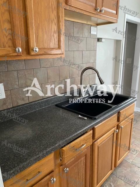 6019 Oakland Ave #NA - Photo 5 of 13