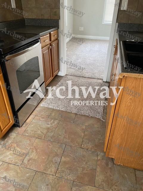 6019 Oakland Ave #NA - Photo 7 of 13