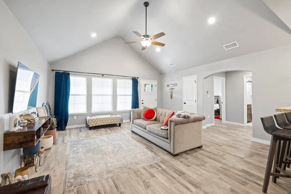 1777 Point Vw - Photo 4 of 19