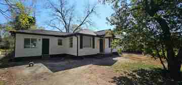 featured image of 3820 Montgomery Ave