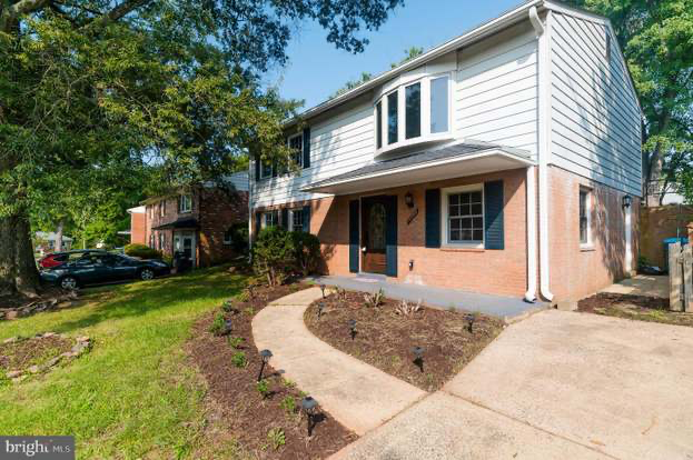 13509 Tabscott Dr - Photo 4 of 26