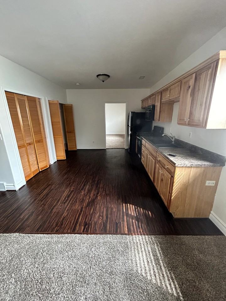 3758 E Clubhouse Ln - Photo 3 of 12