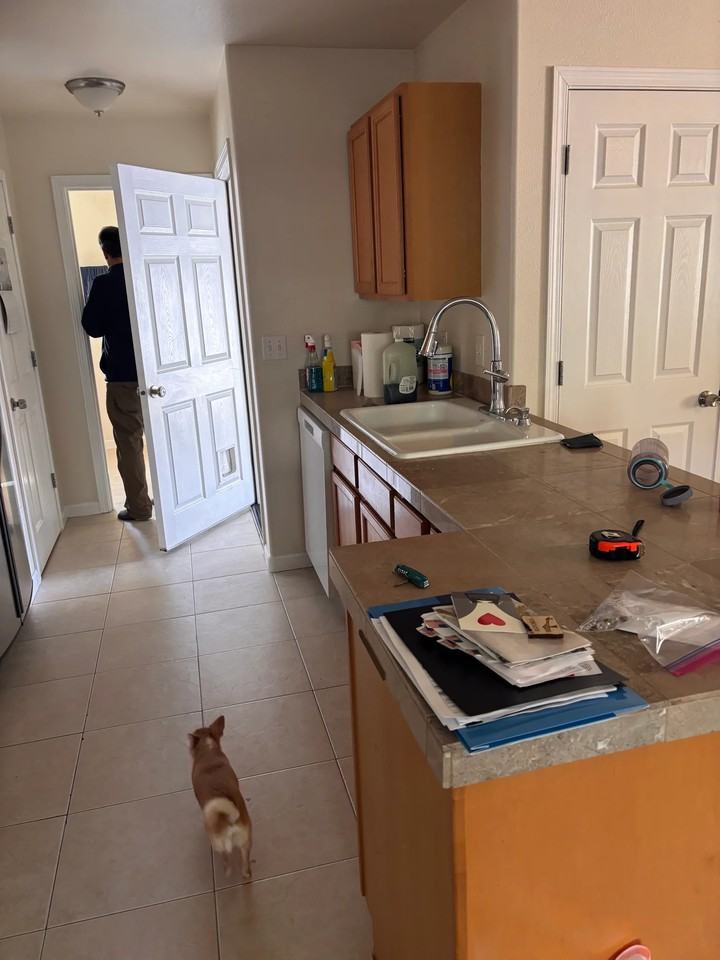 657 N Main Ave - Photo 4 of 16