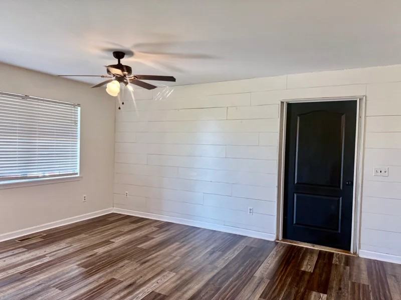 380 County Road - Photo 3 of 11