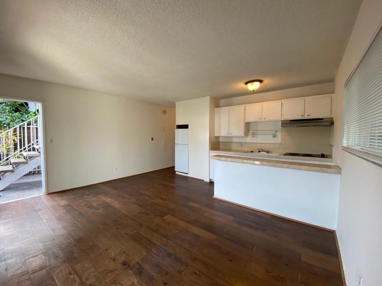 239 Windward Ave #1 - Photo 3 of 15