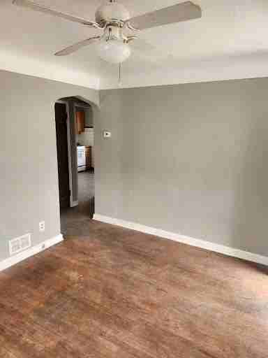 5663 Gatesworth Ave - Photo 7 of 20