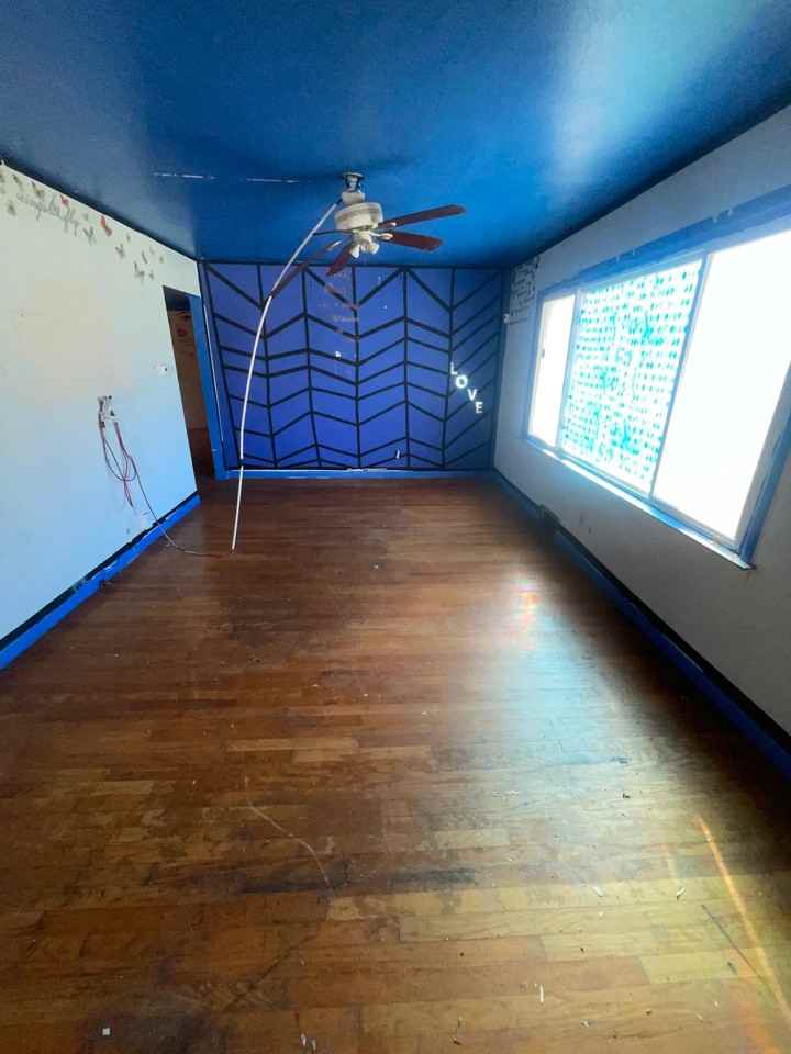 9145 Loganberry Ln - Photo 5 of 15