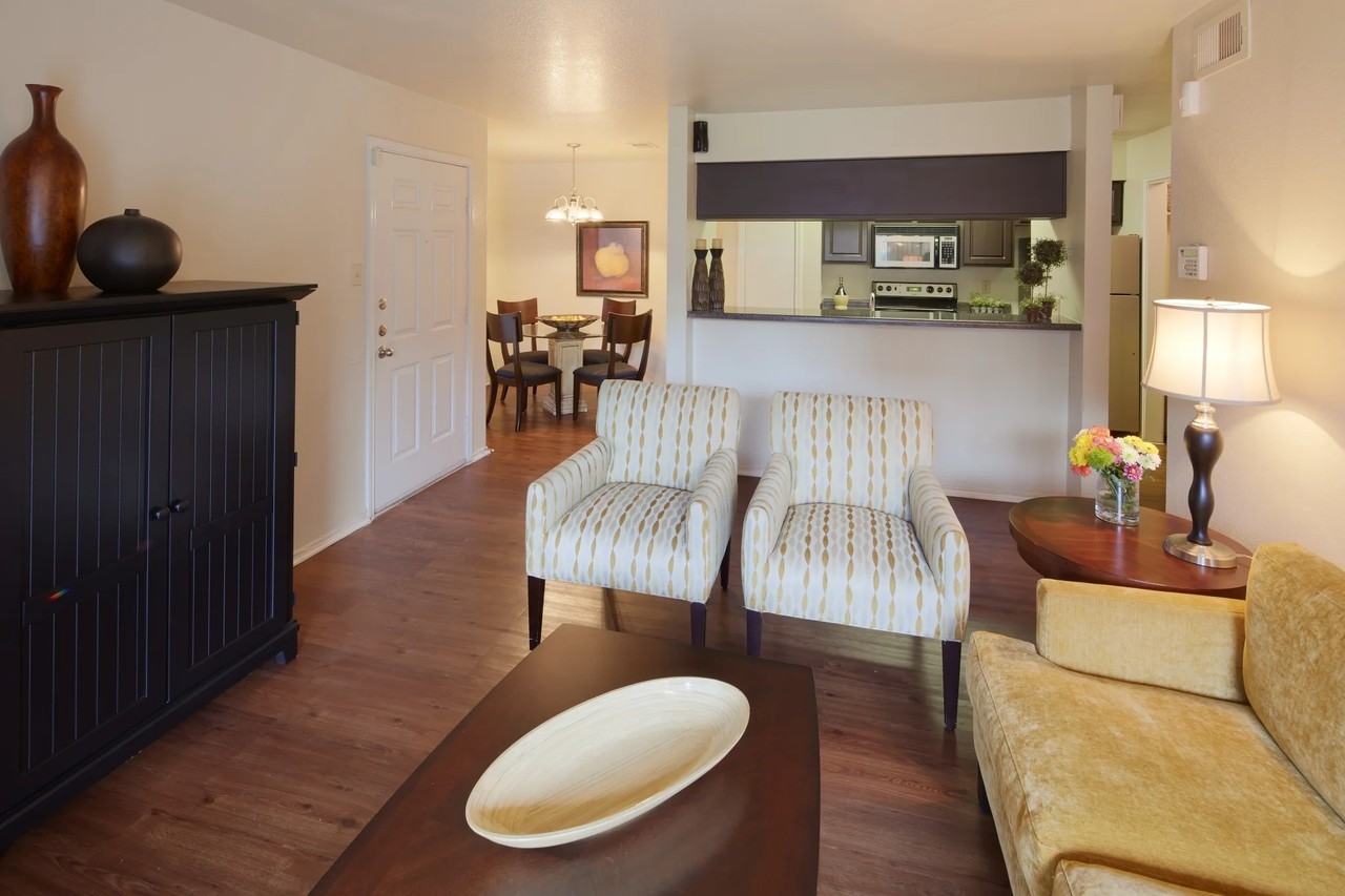 10610 Morado Cir #3528 - Photo 2 of 11