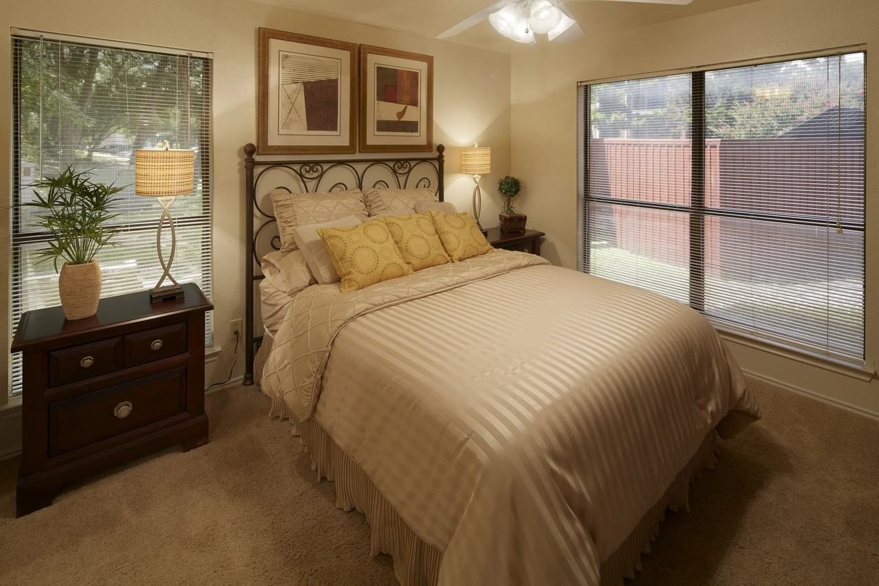 10610 Morado Cir #3528 - Photo 6 of 11