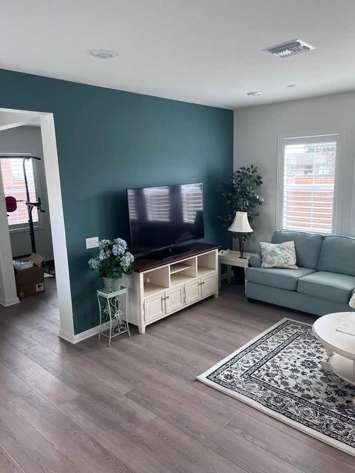 4324 S Encinitas Ave - Photo 2 of 7