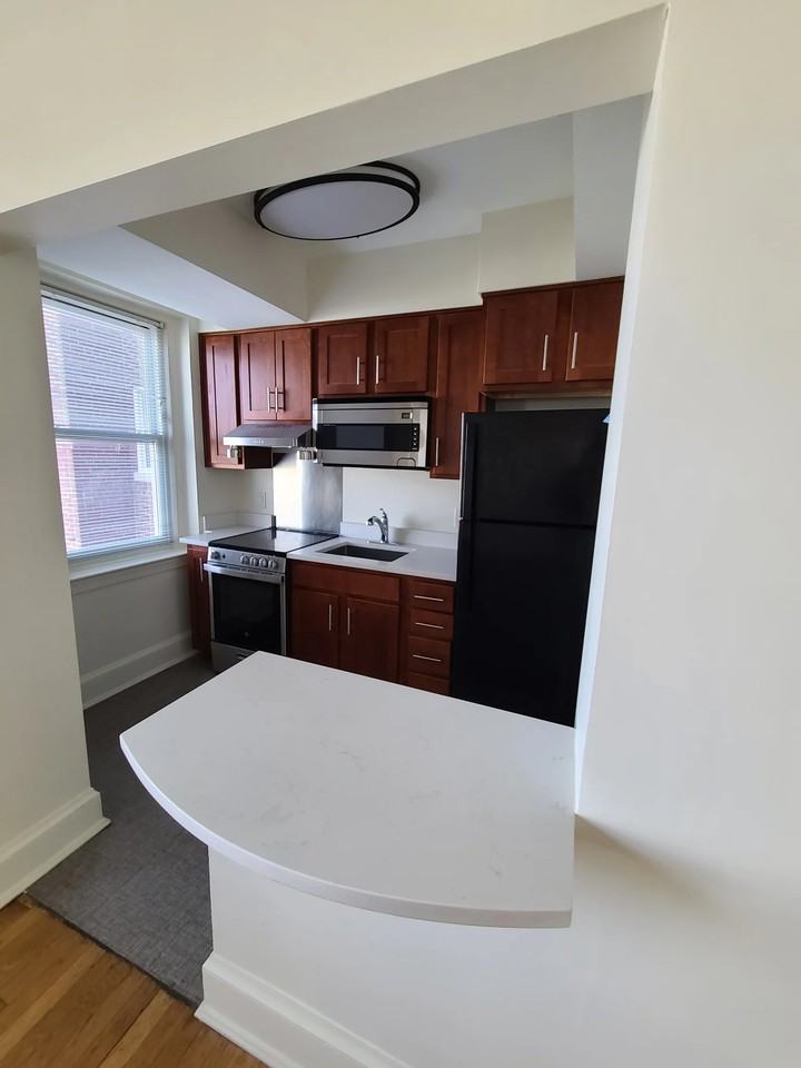 5040 New Hampshire Ave Nw #5000-201 - Photo 4 of 6