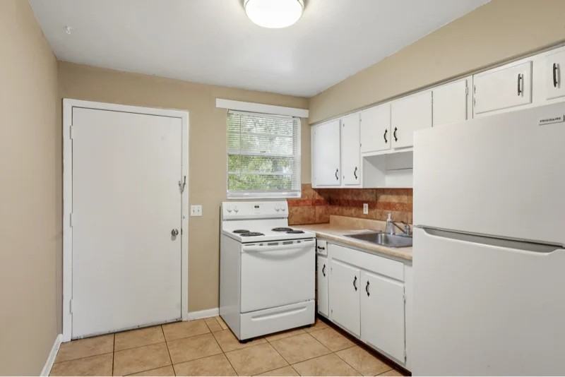 11628 Charlie Rd #7 - Photo 2 of 11