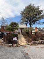 featured image of 202 Fleetwood Dr