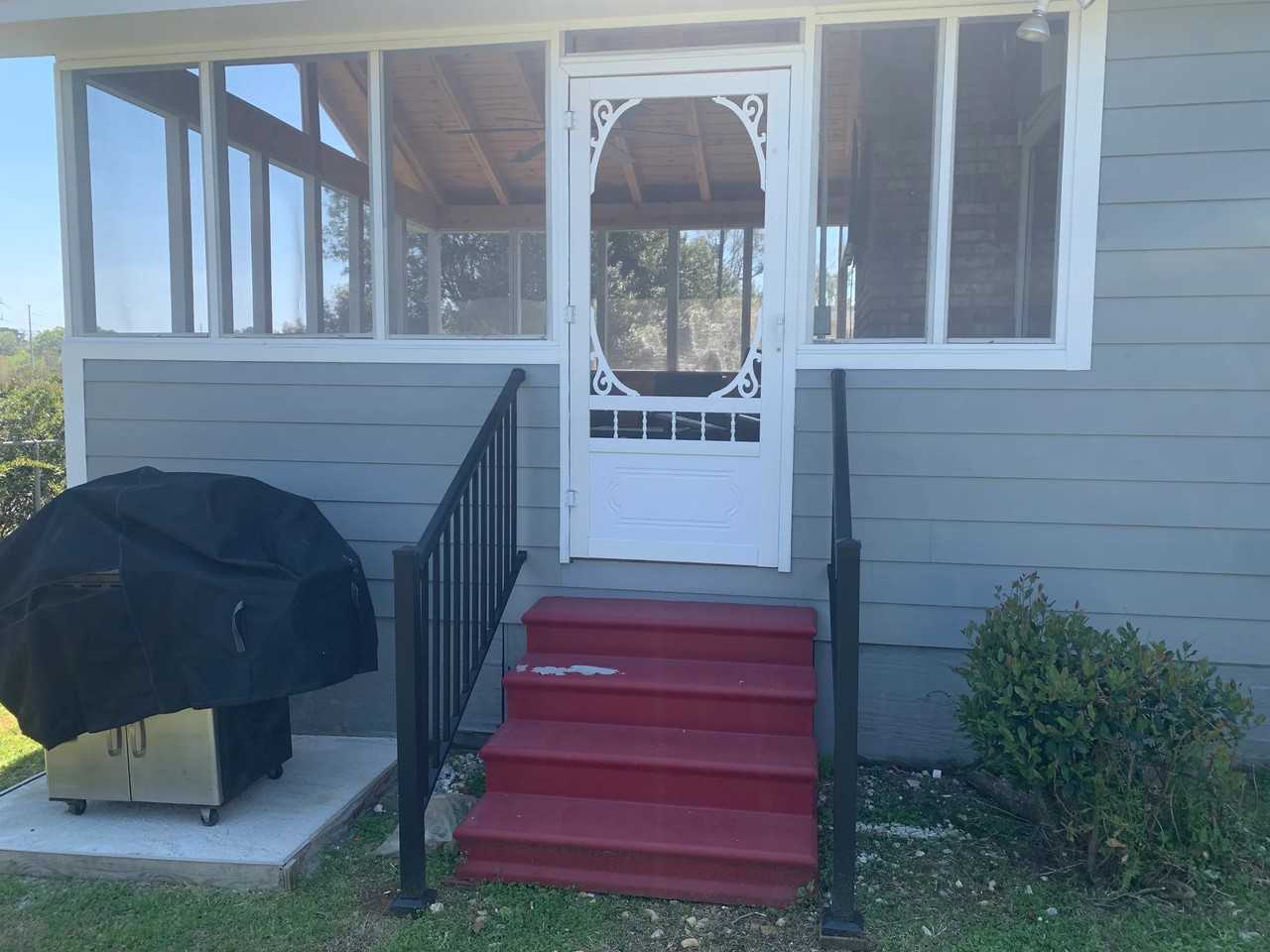 6 Rhonda Dr - Photo 4 of 20