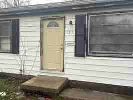 featured image of 920 N 13th St