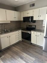 925 Cleveland St #102 - Photo 1 of 1