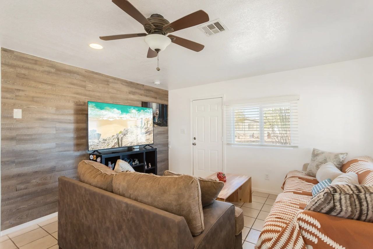 7245 S Cole Ln - Photo 7 of 17