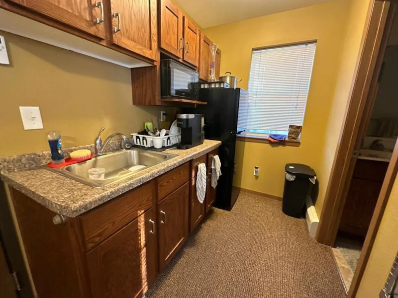 516 6th St S #3 - Photo 5 of 8