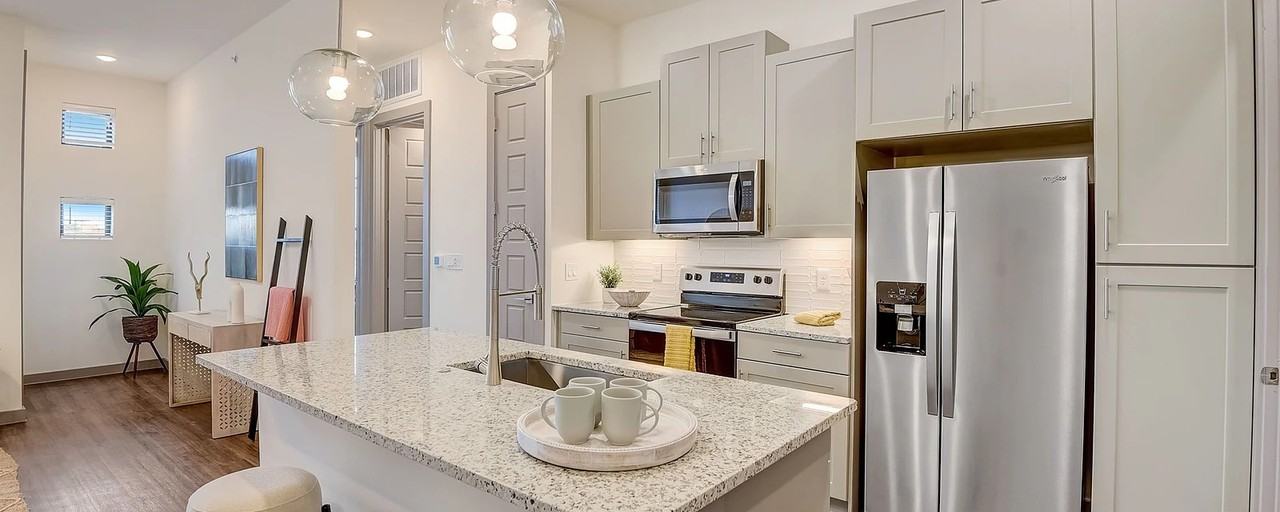 3701 Dr. Martin Luther King Jr. Dr #1303 - Photo 7 of 19