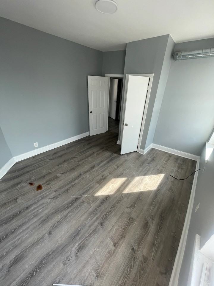 4220 S Michigan Ave #2 - Photo 5 of 5