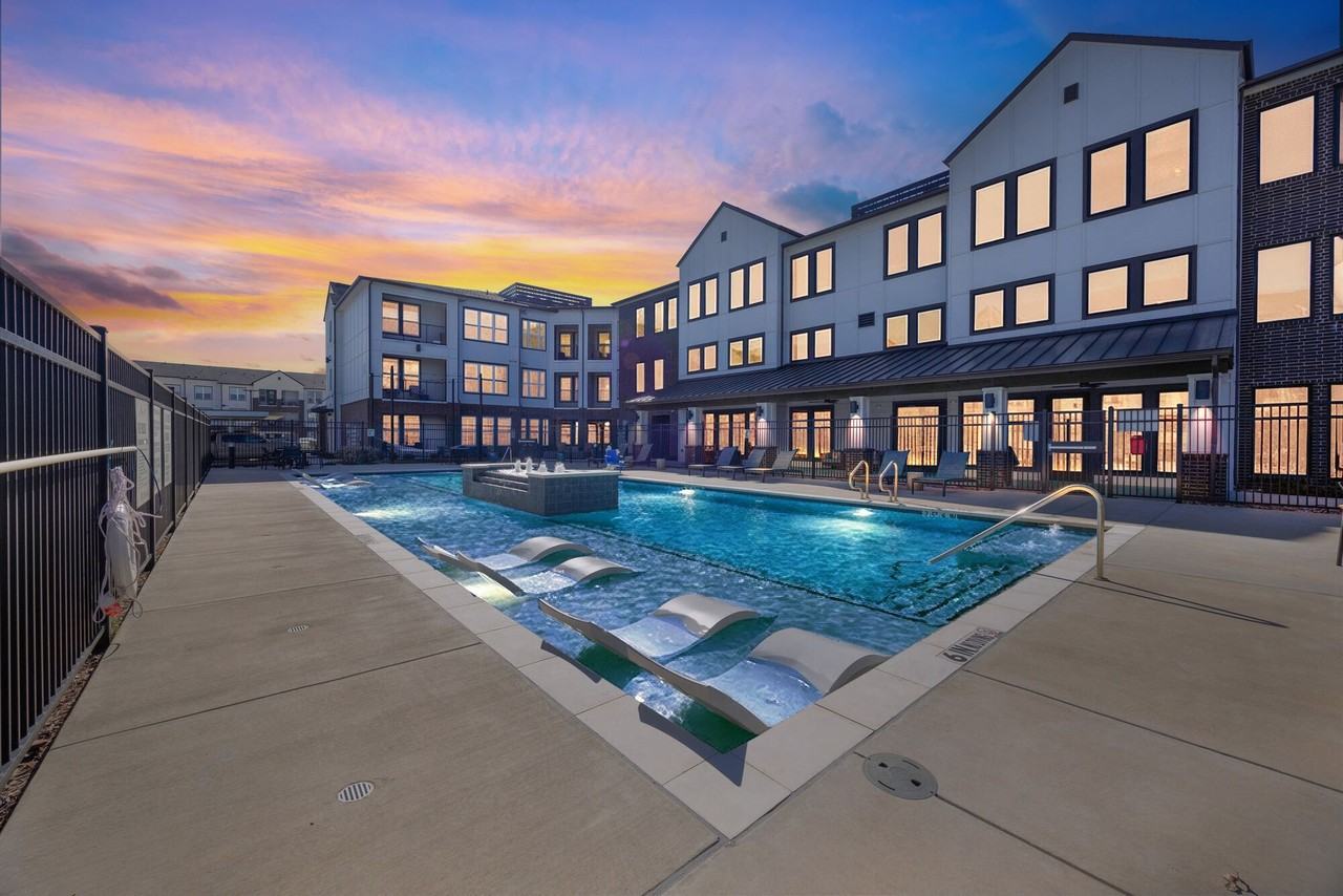 Aspire at Sherman - Photo 6 of 50