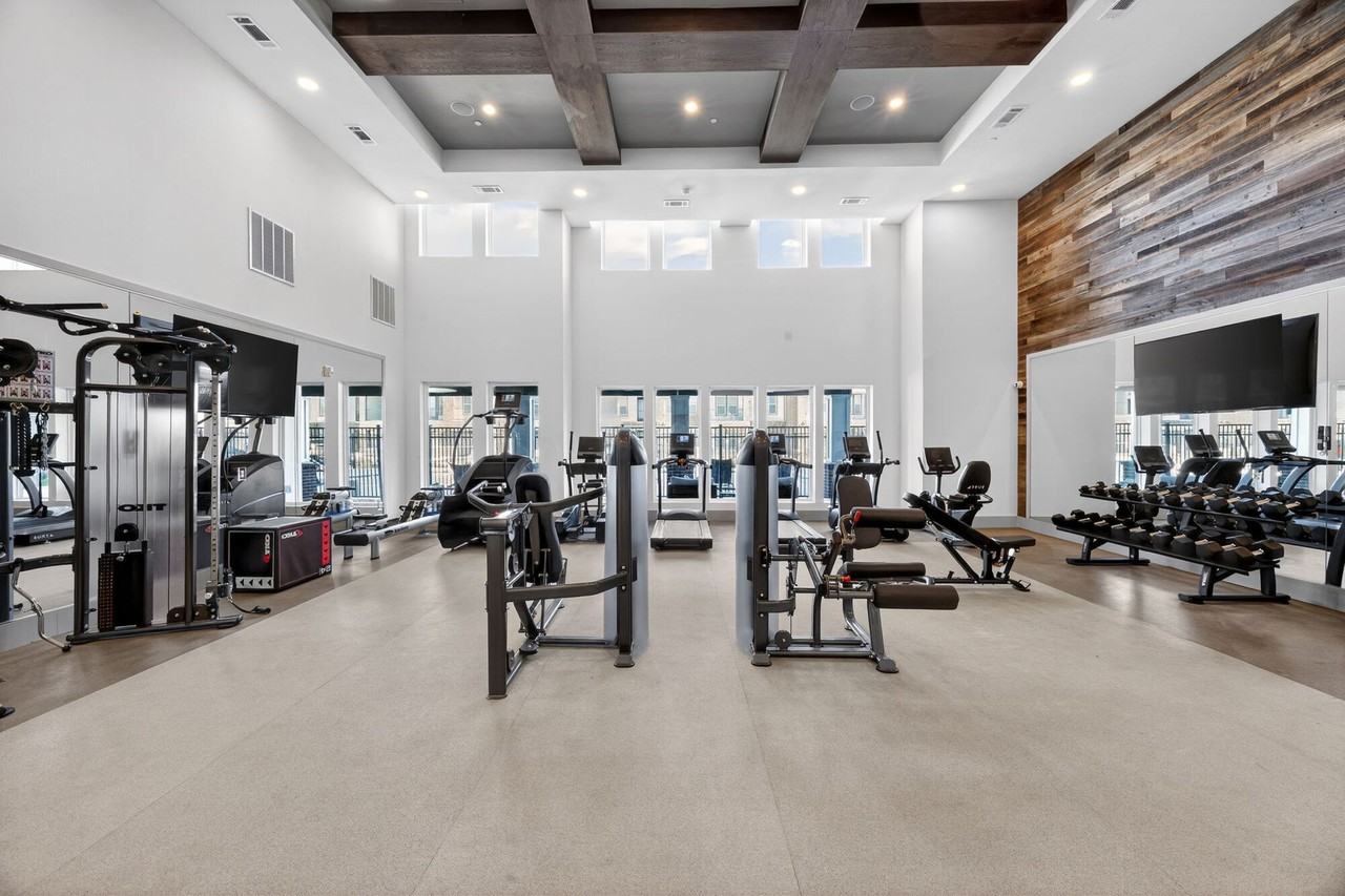 Aspire at Sherman - Photo 7 of 50