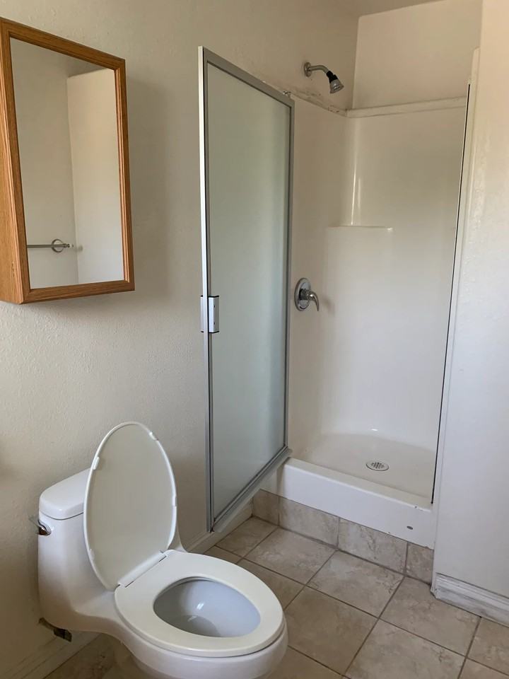 4416 Franklin Ave - Photo 3 of 8