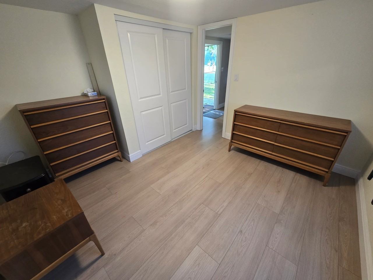 754 Elm St - Photo 5 of 13