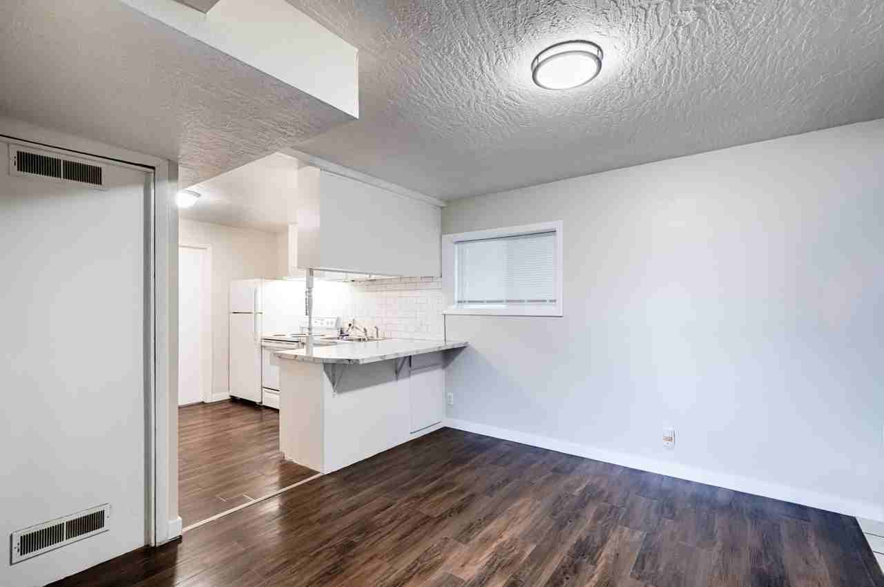 512 Elmwood Dr #1 - Photo 7 of 16