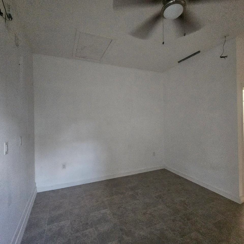 13220 Swstreet - Photo 3 of 6