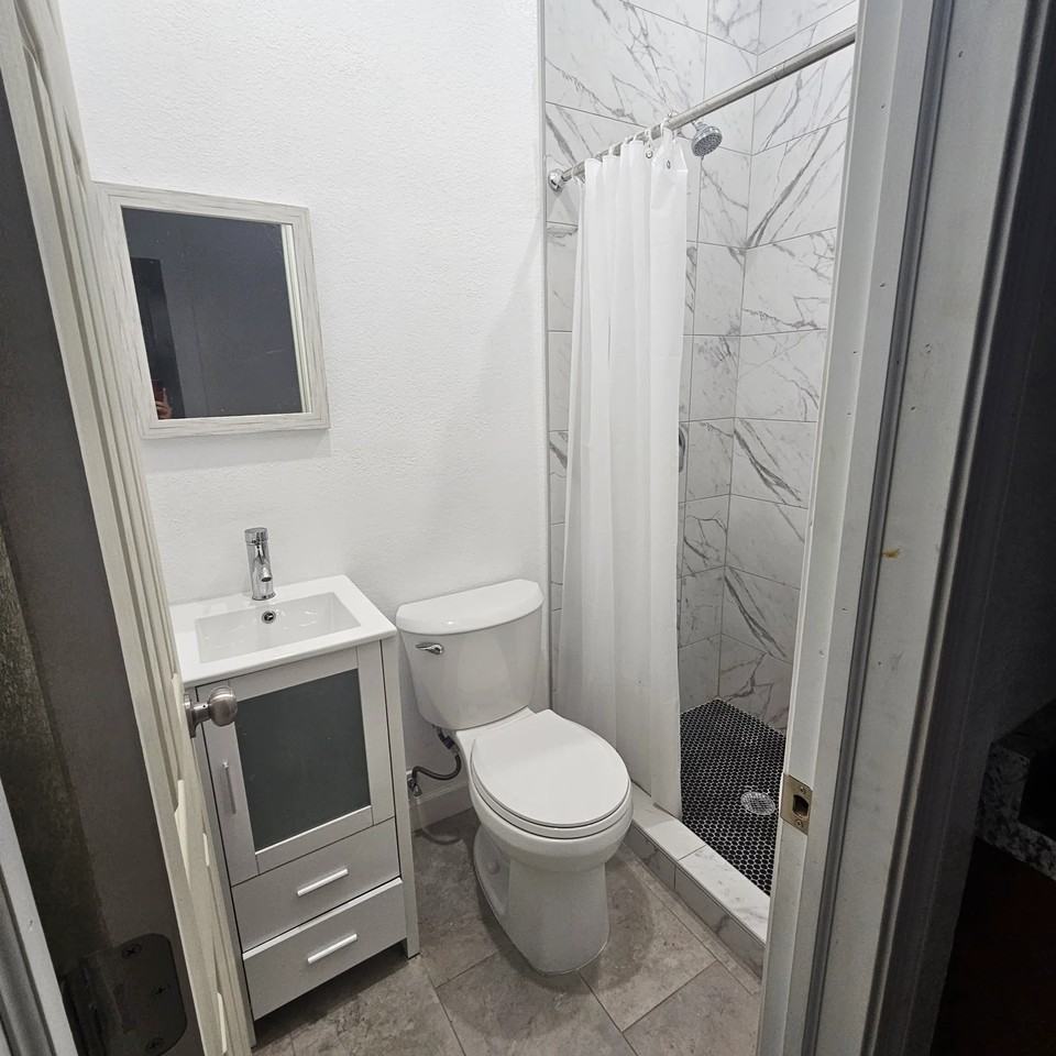 13220 Swstreet - Photo 5 of 6