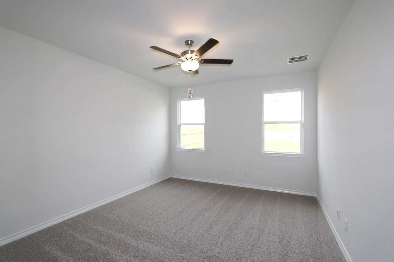 109 Rampart Loop - Photo 5 of 13